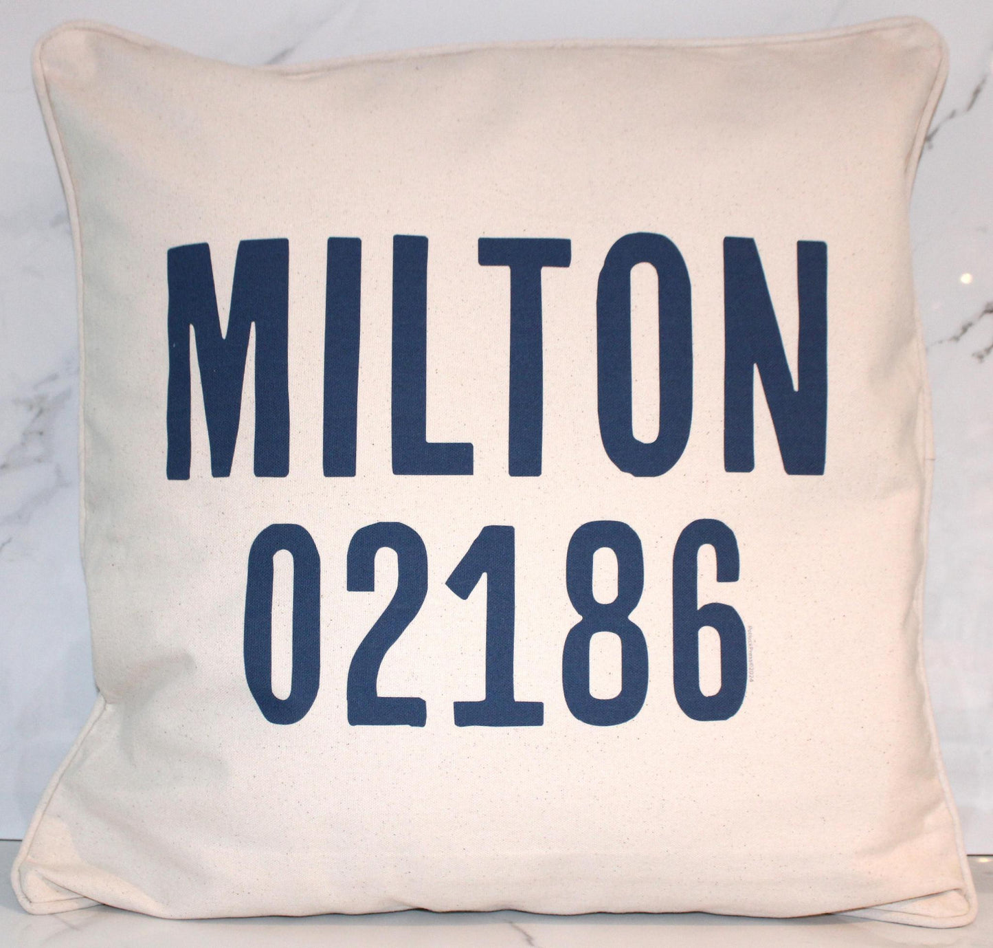 Milton Pillow