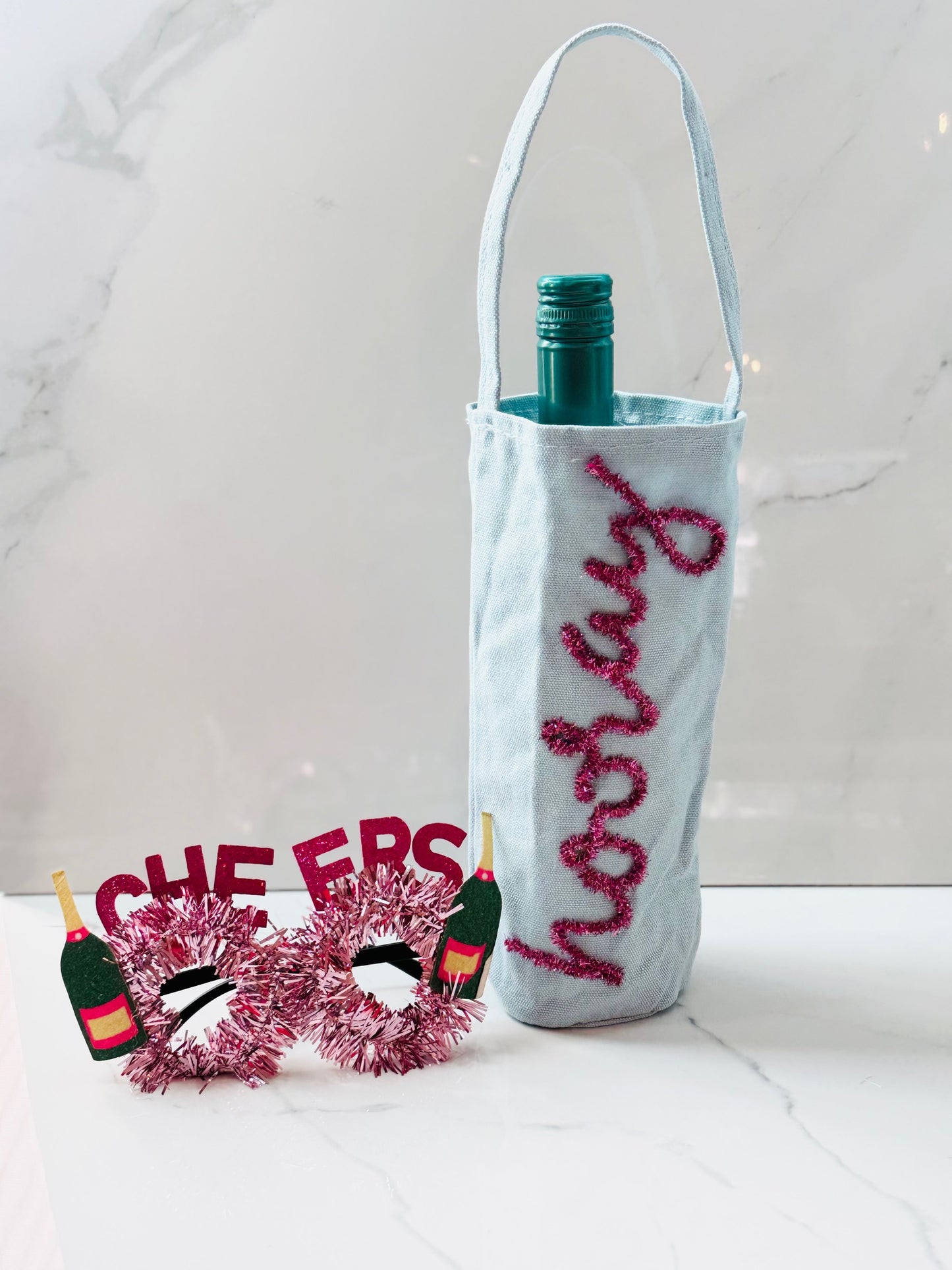 Hooray Wine Bag and Glasses Set